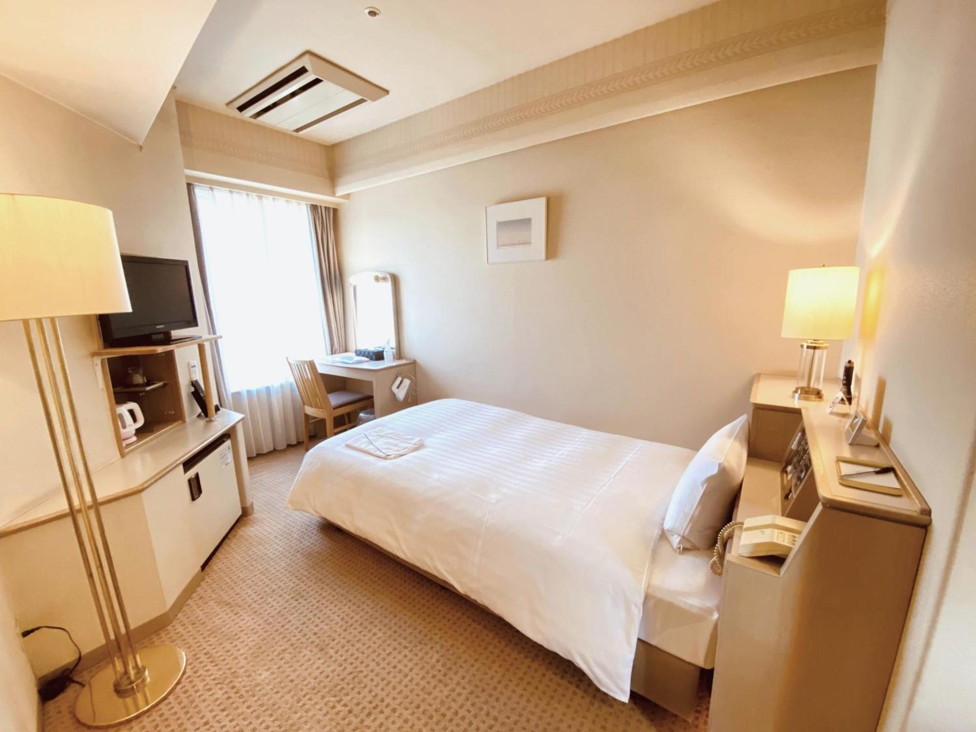 Smile Hotel Tokyo Nishikasai Экстерьер фото